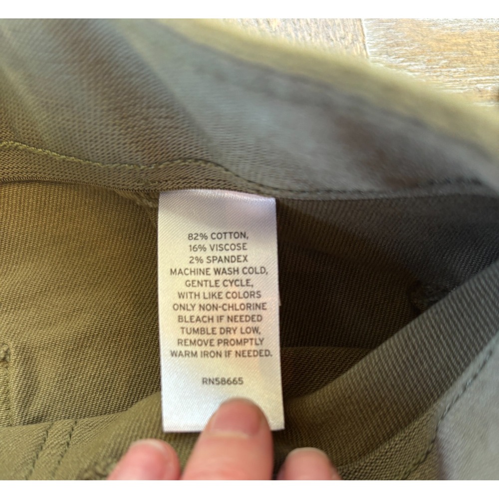 Caslon Women's Stretch Waist Olive Green Cargo Button Up Pencil Skirt Size 2 NWT - Picture 3 of 8